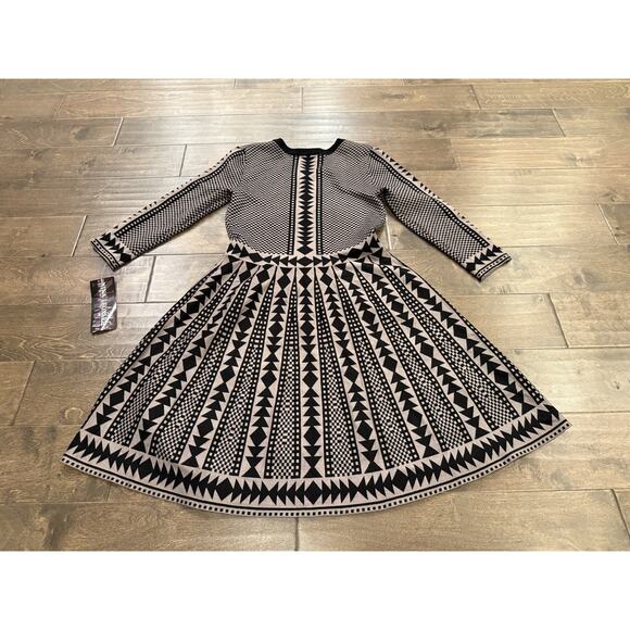 Nina Leonard Womens Geometric Print Mink Black Knit Sweater Dress Size L NWT NEW - Picture 3 of 10